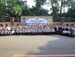 Dalam Momentum Halal Bihalal, Kadiv Humas Sampaikan Apresiasi Pengamanan Mudik Lancar dan Nyaman
