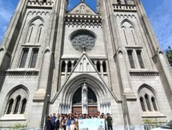 Dalam Kasih Tuhan, OMK dan BIR Wilayah St. Paulus Paroki Kutabumi Selesaikan Ziarah Porta Sancta Tahun Yubileum 2025