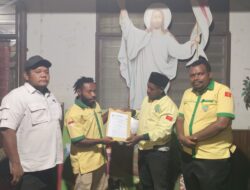 Pengurus Pemuda Katolik Komda Papua Berikan SK Karateker ke 3 Kabupaten, Yewen: Segera Siapkan Mapenta dan Muskomcab