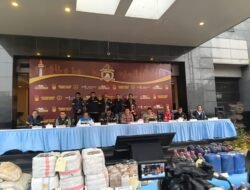 Polda Metro Jaya Ungkap Lima Kasus SDA dan Energi, 11 Tersangka Diamankan: 54 Ton